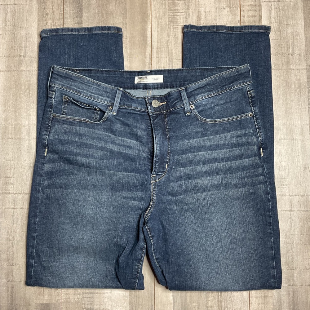Signature by Levi Strauss Gold Totally Shaping Straight Jeans Blue 14S W32 L30